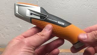 Fiskars Pro Retractable Utility Knife Review [upl. by Norrag]