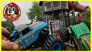 Monster Jam Toy Trucks  BIG KAHUNA amp DRAGON Play at the Park and Meet a Turtle [upl. by Sire]