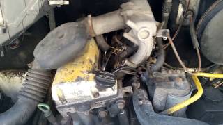 Sprinter 208 D 98 Engine Knocking Sound [upl. by Bugbee]