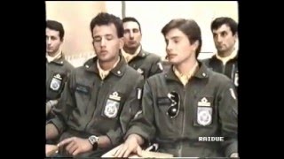 AQUILE INTROVABILE serial rai 2 1989 Ep4  Cacciatori stellari 1989 [upl. by Allemat604]