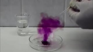 Chemistry experiment 14  Reaction between iodine and zinc [upl. by Fulvi]