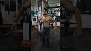 Posing routine Bodybuilding pose How to do Posing in gym [upl. by Joice172]