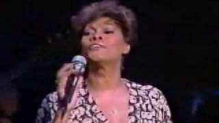 Dionne Warwick  Yours live [upl. by Ainitsirhc483]