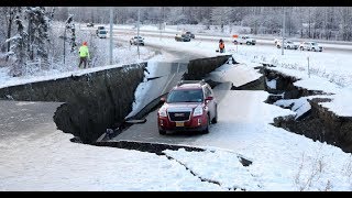 Major HighlightsRaw Footage of Anchorage Alaska Earthquake  Ttsunami Warning 2018 [upl. by Eppillihp]