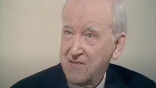 Joan Bakewell Interviews Dr Martyn Lloyd Jones [upl. by Aneerbas902]