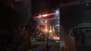 Metallurgical crane shortvideo overheadcrane [upl. by Winthrop893]