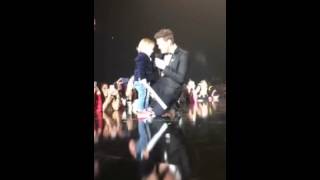 Michael Buble sings with his son Noah Las Vegas 31122015 [upl. by Ahseen]