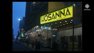 Réactions du public à la sortie de la présentation de la pièce « Hosanna » à New York en 1974 [upl. by Palm]