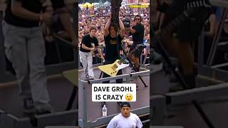 Dave Grohl playing with crane at Bizzare Festival 2000 😲 davegrohl foofighters live [upl. by Ardnoed]