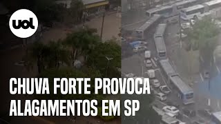 Chuva em SP vídeos de alagamentos carros arrastados e trânsito na capital [upl. by Yonita762]