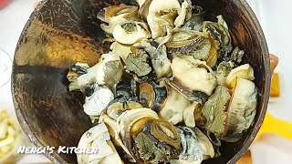 How to clean Ngolo Whelks  Popular Nigerian Seafood [upl. by Denny]