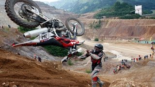 Enduro 4 Stroke vs 2 Stroke Part 1 [upl. by Limber145]