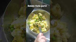 Batata vada part3  gauris foodvlogs pls like share and subscribe [upl. by Saint]