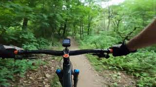 Mountain Biking Réseau du MontOak Bromont Quebec Canada Yakattak x2 [upl. by Nannette]