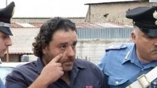 Castelvolturno CE  Camorra  Pizzo e droga sul litorale domizio 10 arresti live 040612 [upl. by Winsor]