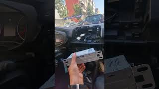 Dacia Sandero 2022 installation Poste Radio Android [upl. by Ahsineg]