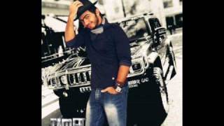 Tamer Hosny ft Fonekat  Bahebak Moot Come back to me 2009 [upl. by Adnorehs246]