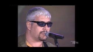 Pino Daniele  Sara Non Piangere Gran Galà Del Festivalbar 2001 Padova [upl. by Anilah929]