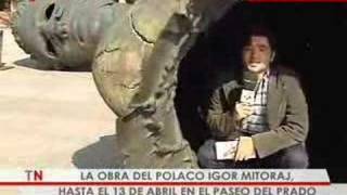 La obra del escultor Igor Mitoraj en el Paseo del Prado [upl. by Bernita]