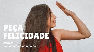 Peça felicidade  Melim  Tradução em Libras [upl. by Noelani117]