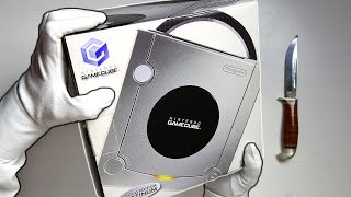 NINTENDO GAMECUBE UNBOXING Limited Edition Platinum Console  Super Smash Bros Melee Gameplay [upl. by Eseilenna]