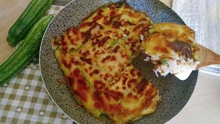 Schiacciata di zucchine in padella ripiena di prosciutto e provola [upl. by Gilman]