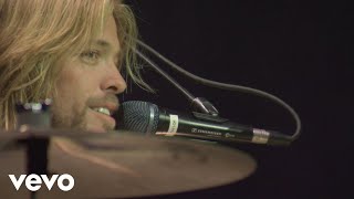 Foo Fighters  Cold Day In The Sun from Skin And Bones Live in Hollywood 2006 [upl. by Damalis388]