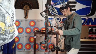 HOYT CARBON RX3 BOW BUILD amp SHOOTING [upl. by Ro325]