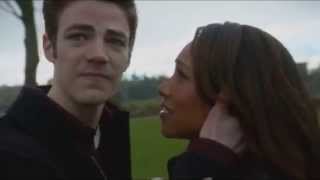 The Flash goes back in time  Season 01  Episode 15 [upl. by Datha]