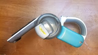 How to replaceable battery in a Black amp Decker angled cordless car vacuum [upl. by Edwyna]