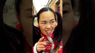 A rubber tongue 🤣 New Viral Gadget Smart Appliances Kitchen Utensils Home Inventions shorts [upl. by Nerred652]