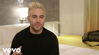 Pete Wentz  What’s In My Room brought to you by Marriott Rewards [upl. by Bohrer]