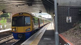 London Overground Trains  Dalston Kingsland [upl. by Aramanta]