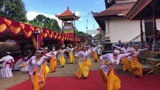 Tari Pendet masal kuno Style khas Sakeh  Sudimara  Tabanan [upl. by Hanley767]