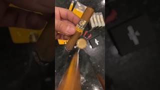 تقييم سيجار كوهيبا سيجلو 1  Cohiba siglo 1 cigar review egyptiancigarclub explore [upl. by Kalli]