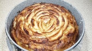 Kek me Molle e Cokollat  An easy apple and chocolate cake recipe [upl. by Nosrak]