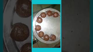 Flaxseed And Jaggery Balls dessertAlsi ki Pinni Winter special Like and comment for full recipe 😋 [upl. by Chud]