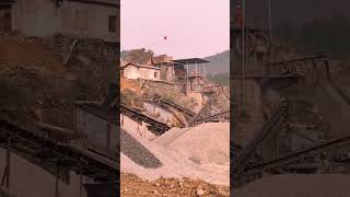 Jawcrusher Basalt Basaltcrusher stoneproductionlinestonecrushing stonecrushingplant [upl. by Bartlet]