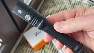 Review flashlight Wurkkos Wk05 —2145002АА with NICHIA 519A 5000K [upl. by Florie]