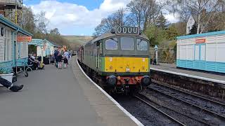 class 25 diesel locomotive arrives into Grosmont Station D7628 [upl. by Anastasia]