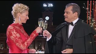 CAMPANADAS 2016  Ramón García y Anne Igartiburu  FIN DE AÑO [upl. by Atalanta]