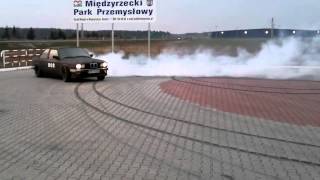 BMW DRIFT xuliganka 44 v8 [upl. by Earized923]