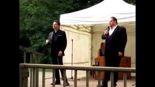 Mark Llewelyn Evans amp Wynne Evans  Gendarmes Duet [upl. by Gianni]