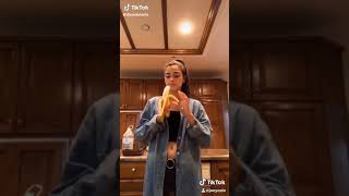 Dixie Damelio giving BJ to Banana 🍌😘  SUBSCRIBE for more 🍑🔥❤️ [upl. by Eneleuqcaj]