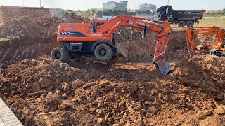 AmazingDoosan 130 Excavator Making Slope Ramp For Basement [upl. by Lorrie]