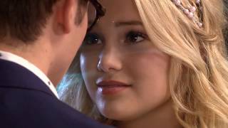 Evermoor Chronicles 1  Otto amp Valentina kiss [upl. by Inalial]