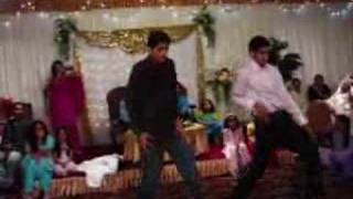 ENGAGMENT DANCE OFF 4 HAFSA AND TARIQs ft saad and fahad [upl. by Arimay2]