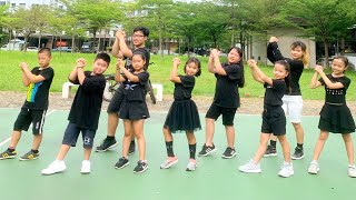 Zumba Kids  HandClap by Fitz amp the Tantrums [upl. by Ehrsam]