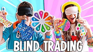 TRADING FIDGET TOYS BLINDFOLDED FUNNY  JKREW [upl. by Sirromed531]