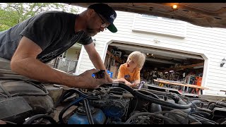 Switching from Stock 2 Barrel to 4 Barrel Edelbrock Novice Mechanic [upl. by Hutson]